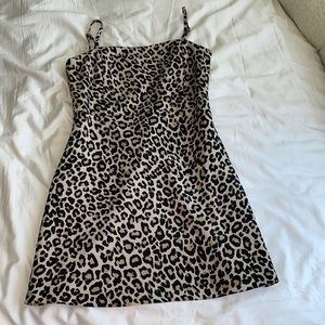 MINI Pull&Bear Leopard Print Dress